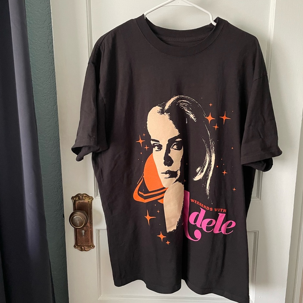 “Weekend With Adele” exclusive Las Vegas merch